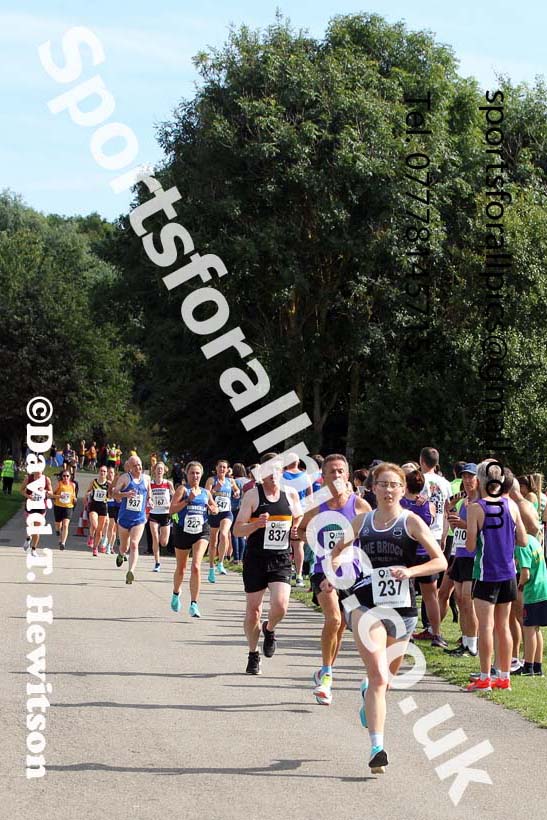 Senior Womens and Mens V50 2021 NECAA Road Relay Champs., Hetton Lyon Country Park, Hetton le Hole, County Durham. Photo: David T. Hewitson/Sports for All Pics